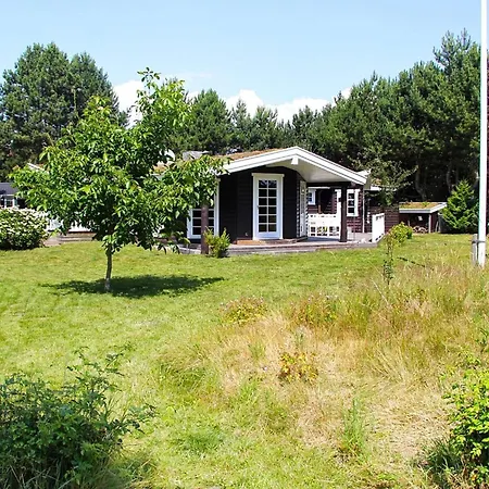 Seaside Serenity At Skadshoved-by Traum Knebel